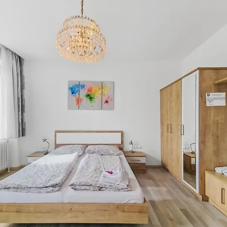 Апартаменты Joseph - Wolfik *